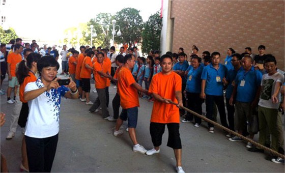 港源公司拔河比賽選手