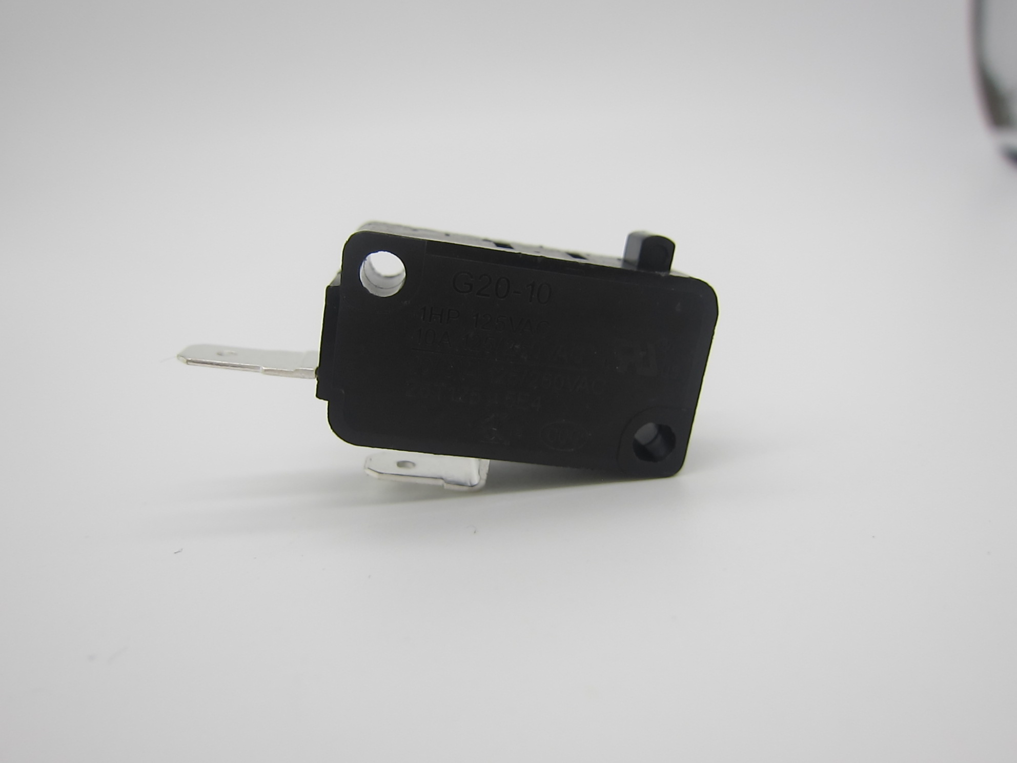 微動開關的內部構造及應用