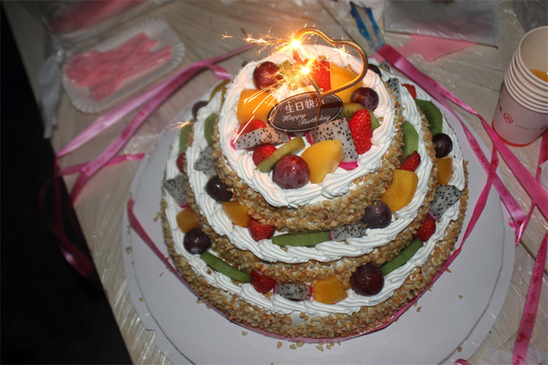 小小生日會 濃濃公司情——港源電子11月生日會＆公司聚餐